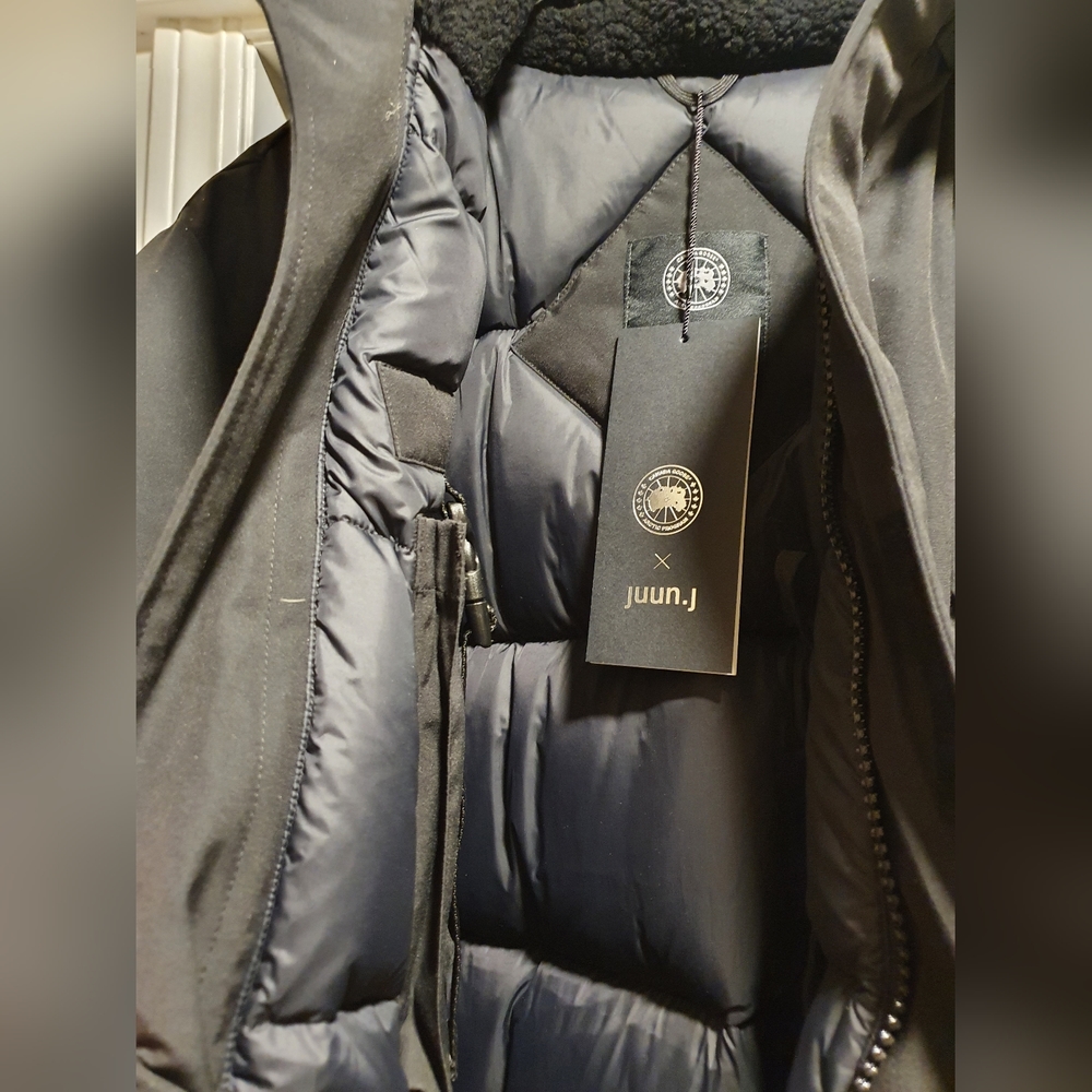 Canada goose x Juun. J expedition parka - Picture 12 of 14